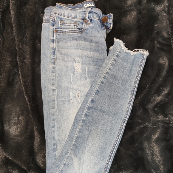 High Rise Skinny Jeans - Picture 4 of 5